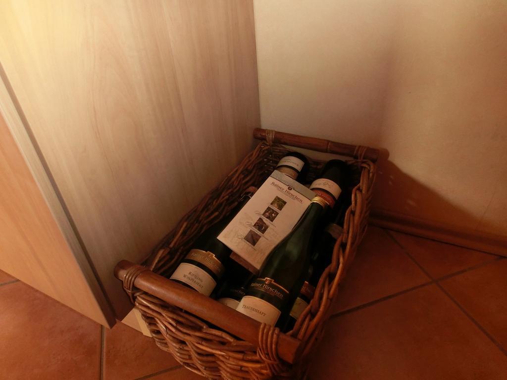 Weingut Hirschen Enkircherweg Burg  المظهر الخارجي الصورة